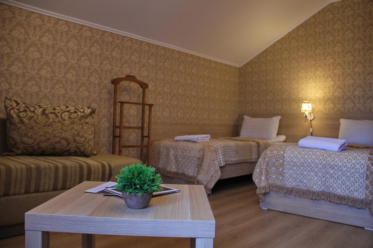 Lavitor hotel Bishkek Esterno foto